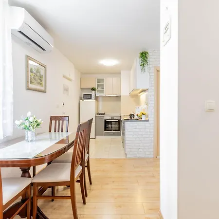 Apartment Cvita