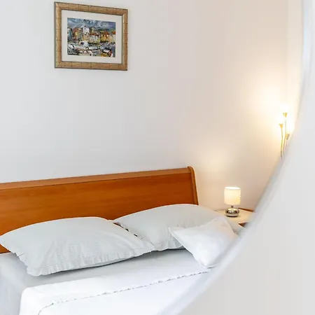 Cvita Apartment *